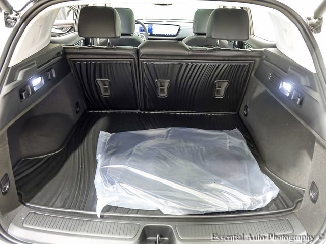 New 2026 Summit White Buick Preferred image 20