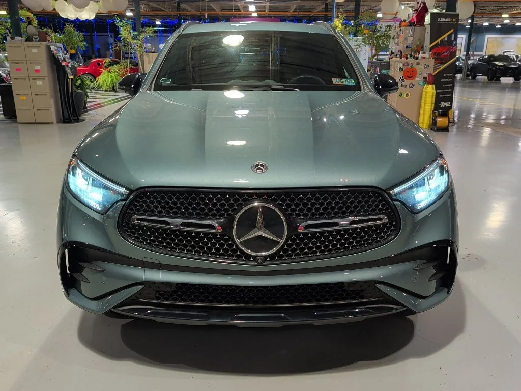 Used 2026 Silver Mercedes-Benz GLC 300 image 3