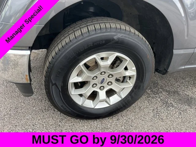 Used 2023 Gray Ford XLT image 10