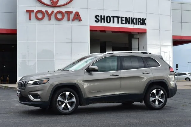 2019 Jeep Cherokee