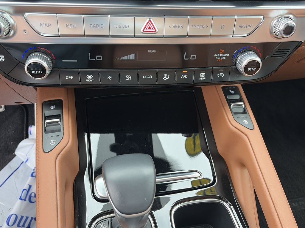 Used 2024 Wolf Gray Kia SX-Prestige X-Line image 25