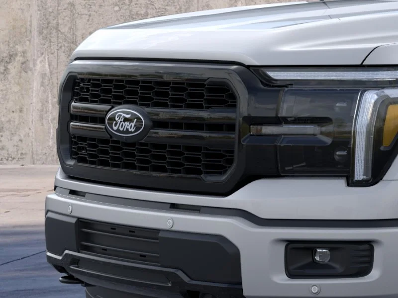 New 2026 Iconic Silver Metallic Ford Lariat® image 17
