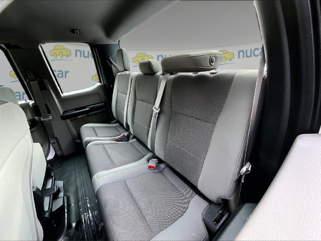 Used 2018 Oxford White Ford XL image 15
