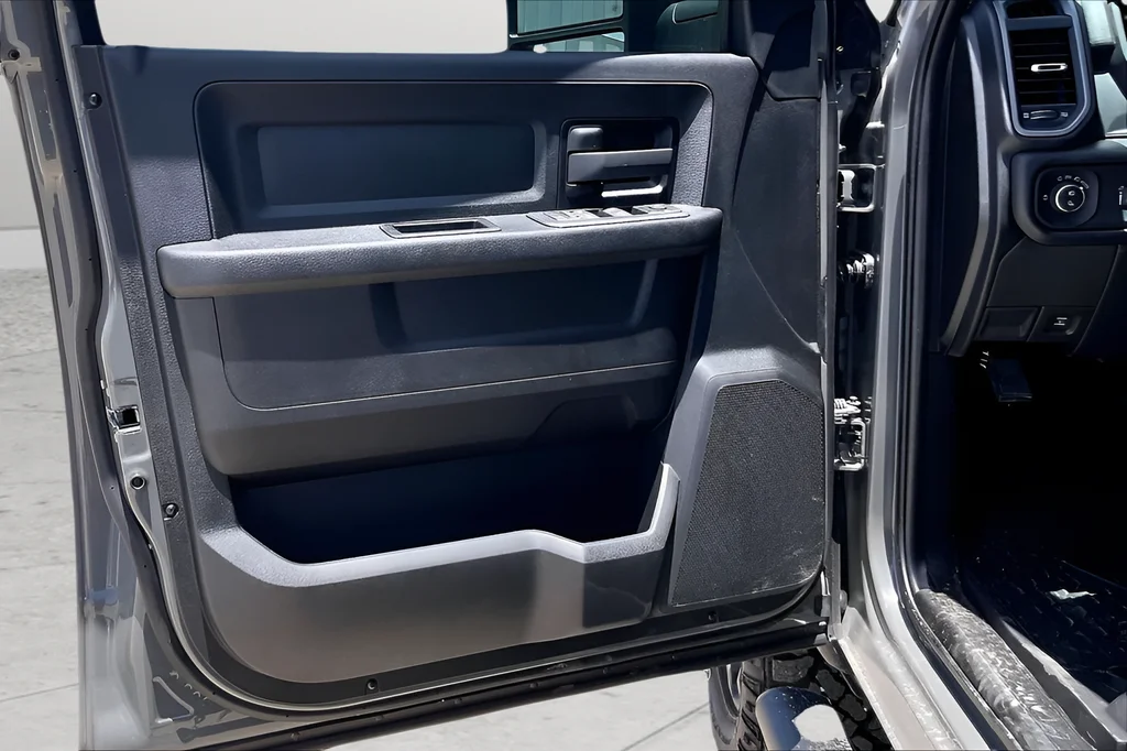 New 2026 Ceramic Gray Clearcoat RAM Tradesman image 14