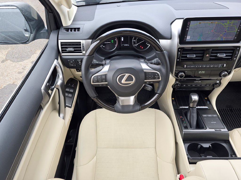 Used 2023 Gray Lexus 460 image 17