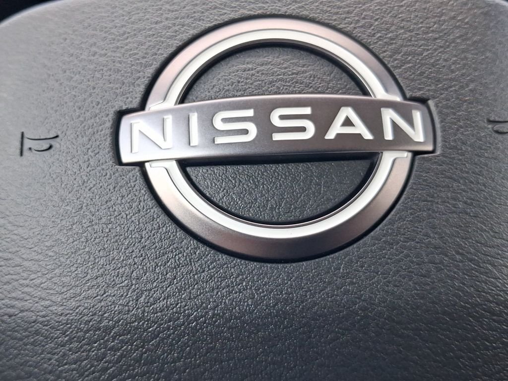 New 2026 Everest White Pearl TriCoat Nissan SL image 26