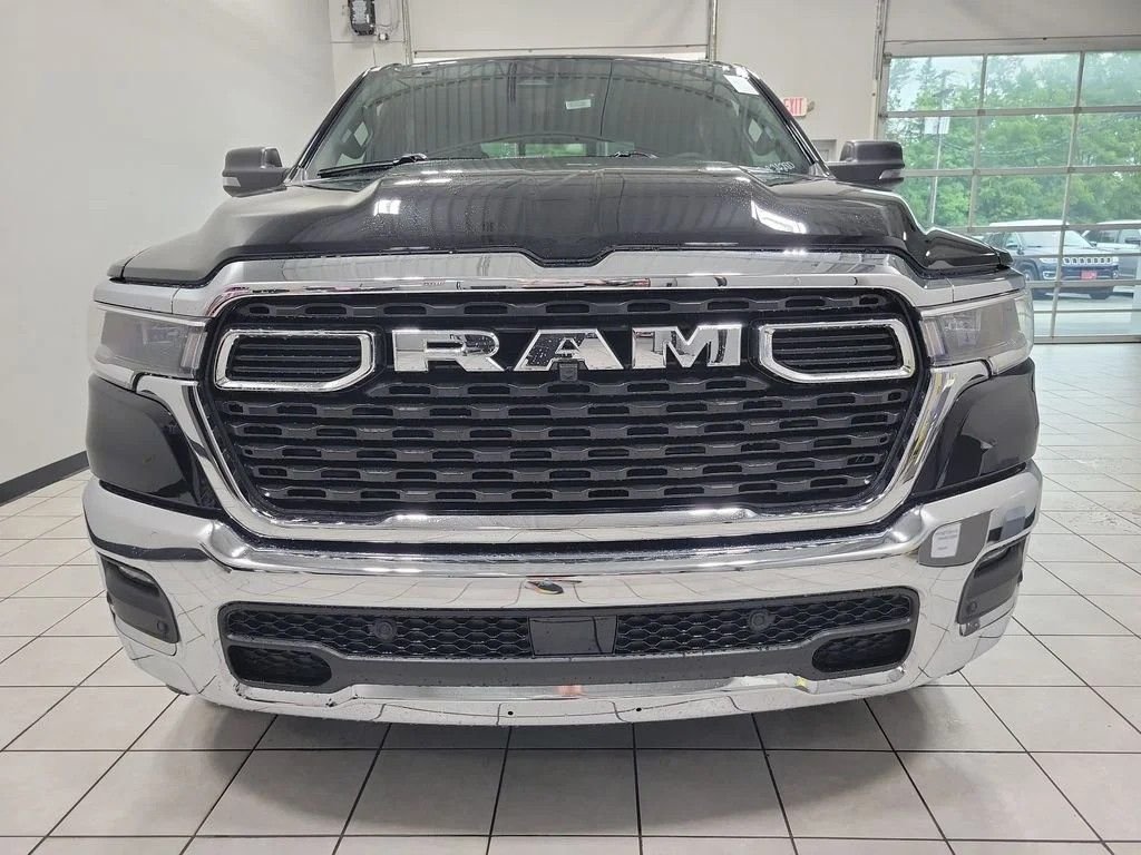 New 2026 Diamond Black Crystal Pearlcoat RAM Big Horn/Lone Star image 2