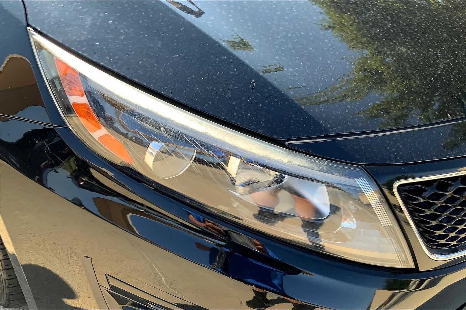 Used 2015 Ebony Black Kia EX image 27
