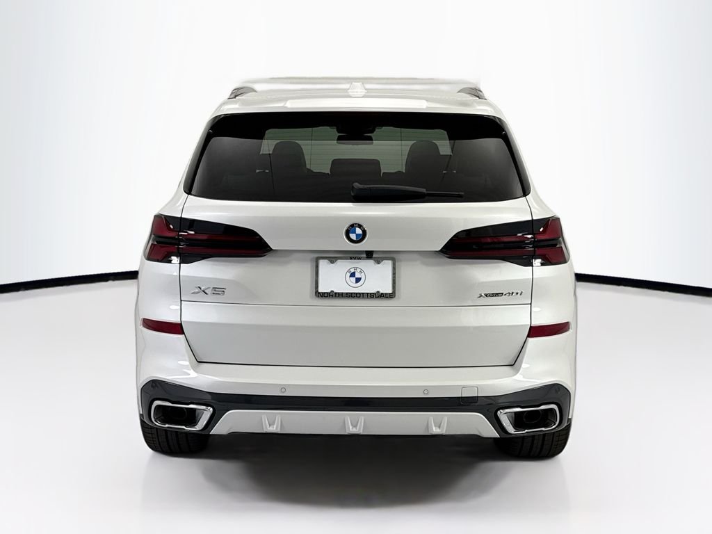 New 2026 White Metallic BMW xDrive40i image 6