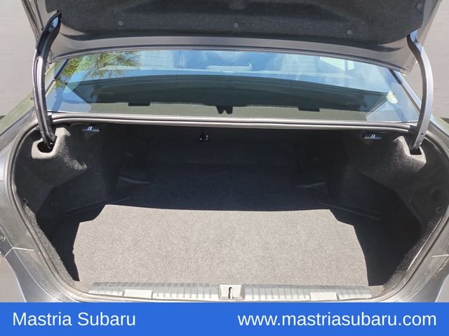 Used 2025 Gray Metallic Subaru Premium image 33