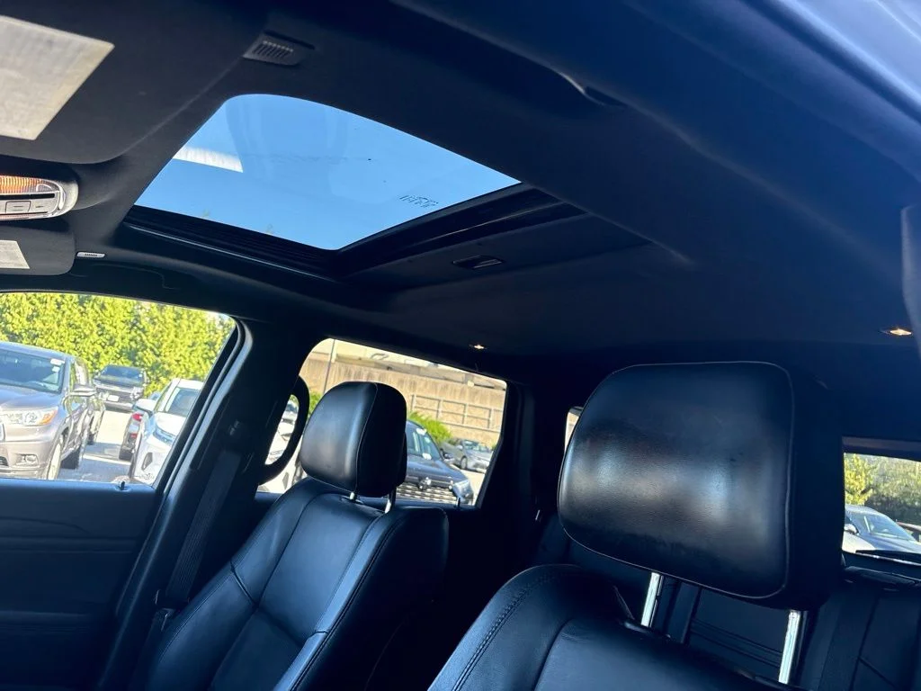 Used 2020 White Jeep Altitude image 10