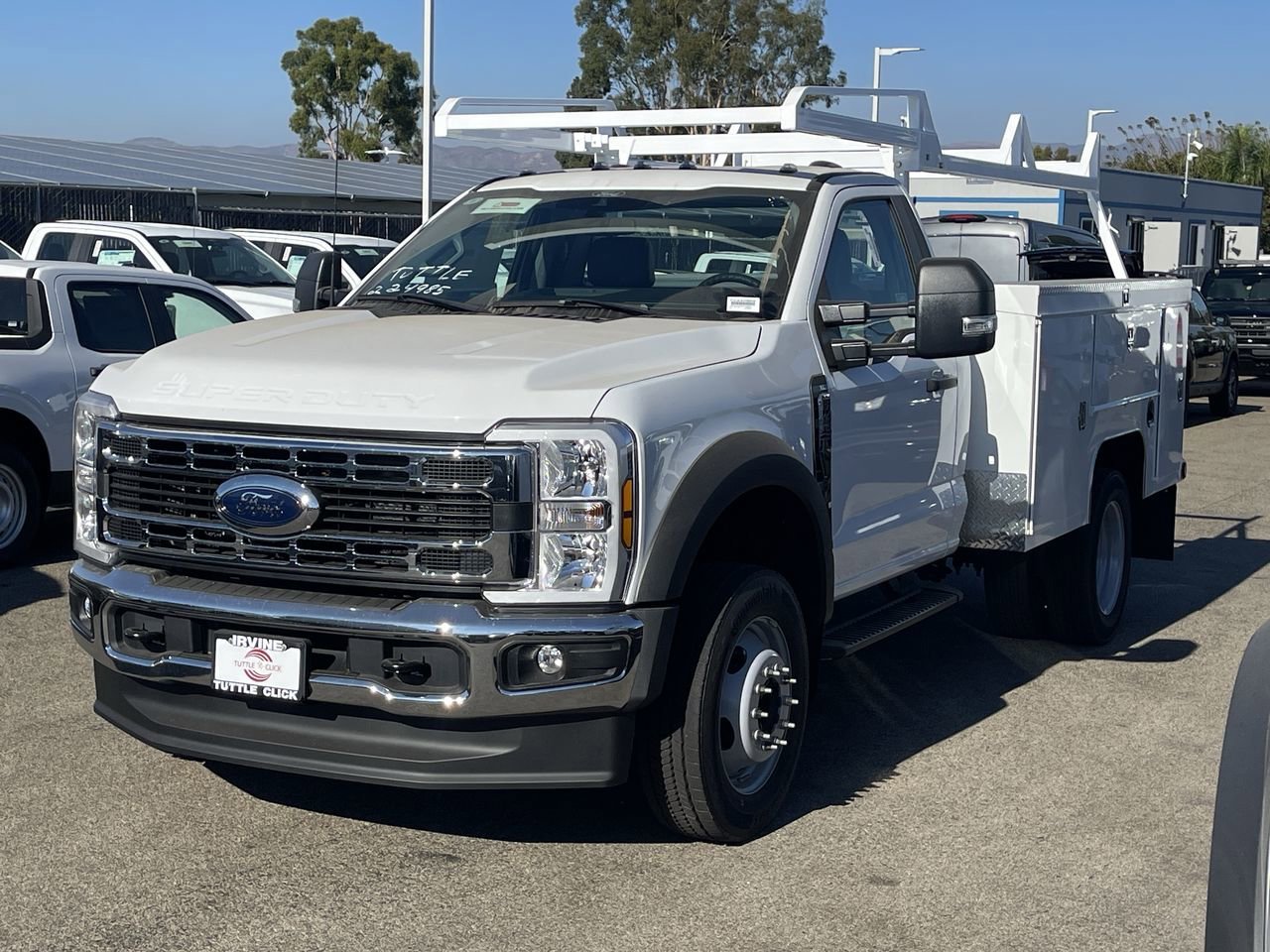 2024 Ford F-450 Super Duty Chassis Cab XL - Photo 3