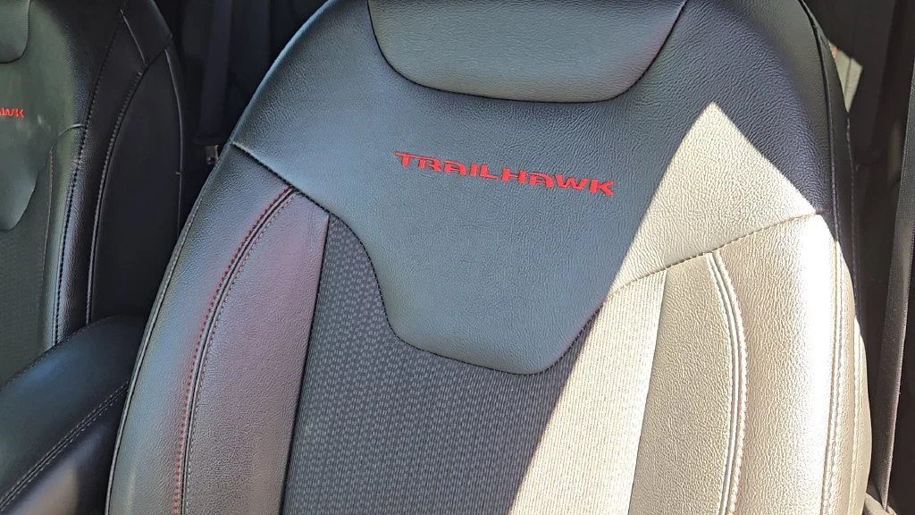2025 Jeep Compass Trailhawk - Photo 15