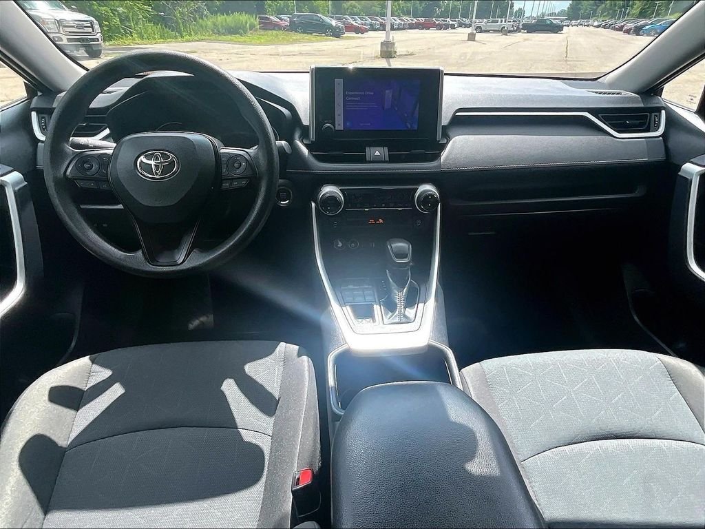 Certified Used 2025 Silver Toyota XLE image 20