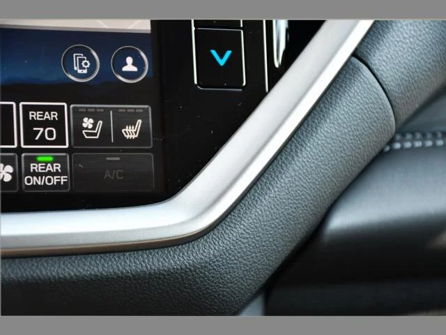 New 2026 CRYSTAL WHITE PEARL Subaru Touring 7-Passenger image 37