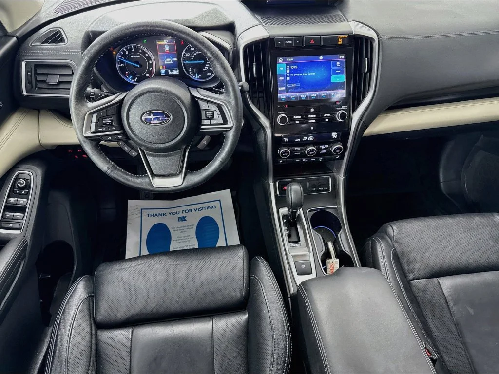 Used 2020 Ice Silver Metallic Subaru Limited image 27
