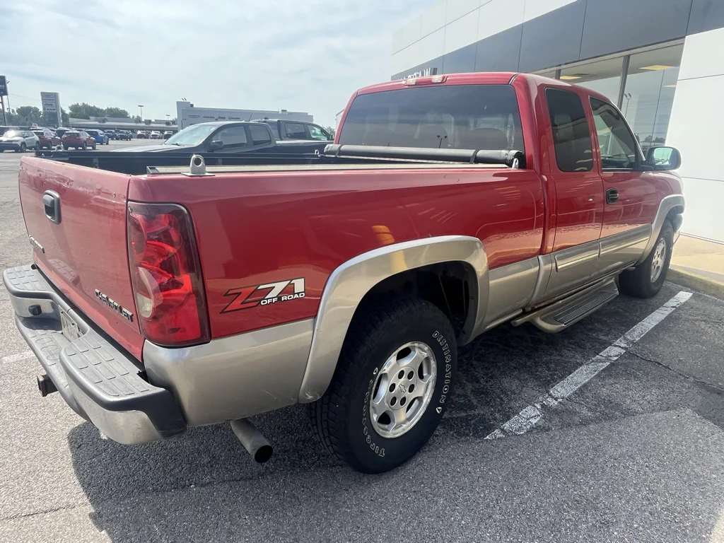 Used 2003 Victory Red Chevrolet LS image 5