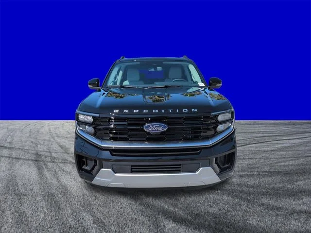 New 2026 Agate Black Metallic Ford Platinum® image 9