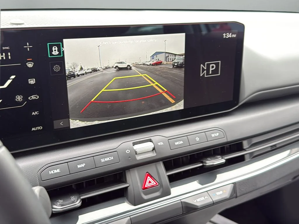Used 2025 White Kia EX image 22