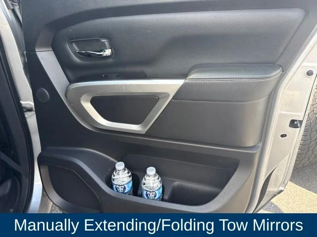 Used 2019 Silver Nissan PRO-4X image 24