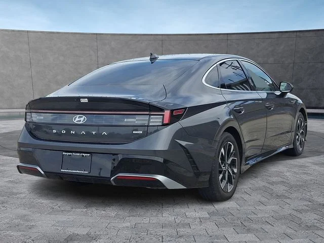 Used 2024 Gray Hyundai SEL image 10