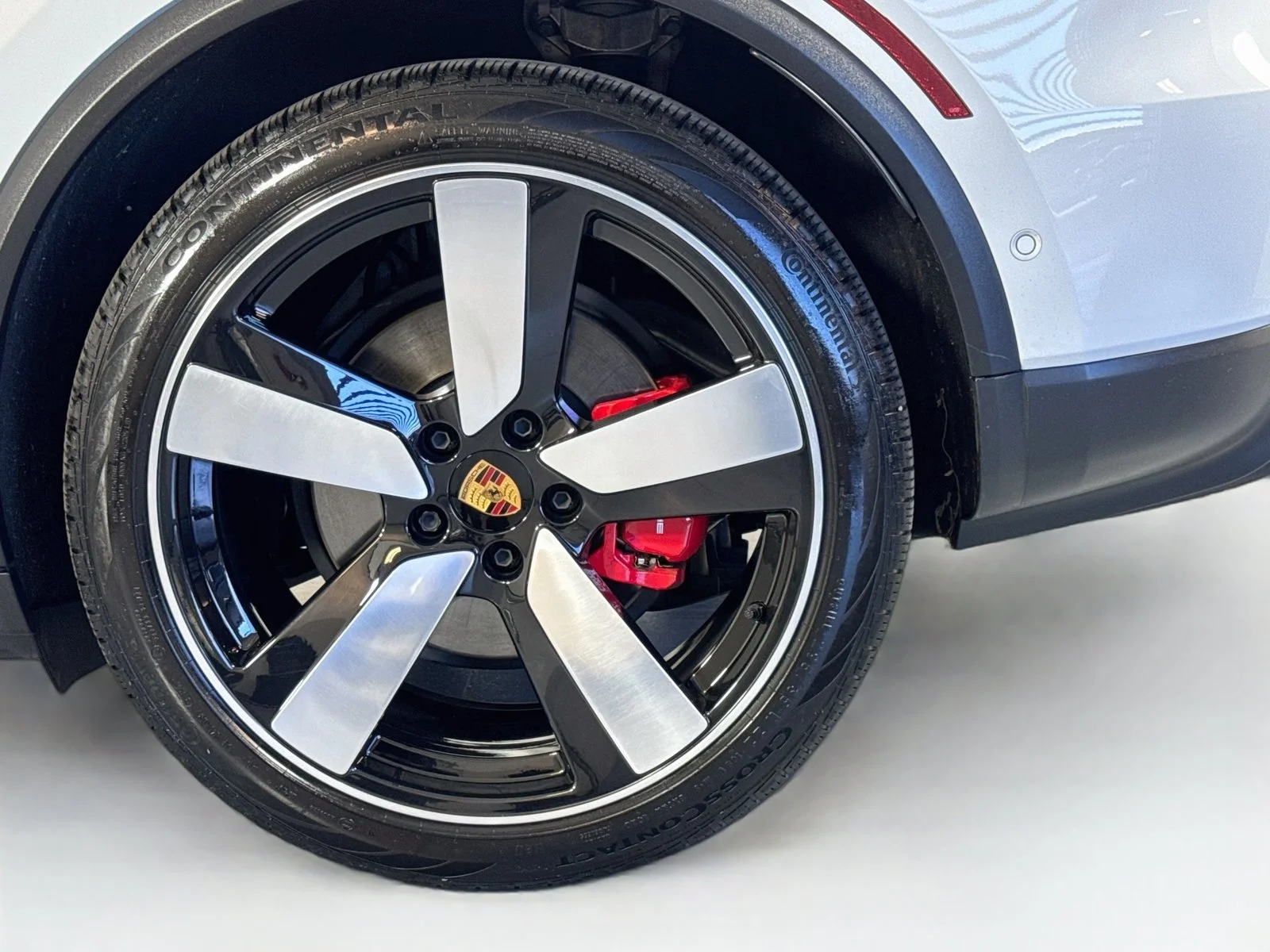 Used 2025 White Porsche Electric 4S image 24