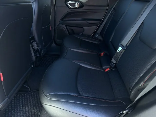 Used 2025 White Jeep Trailhawk image 18