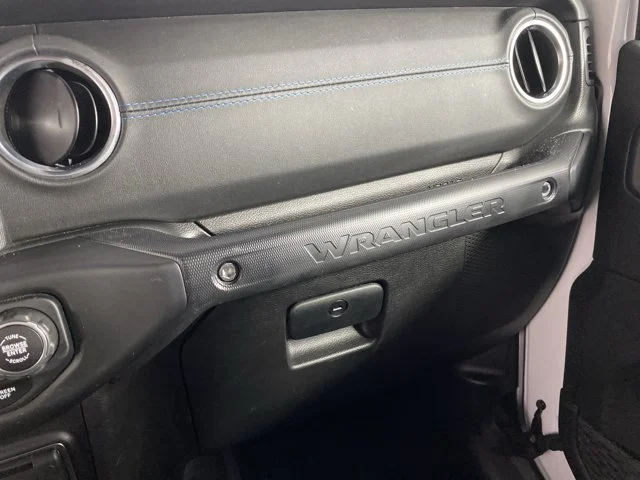 Used 2021 White Jeep Unlimited Rubicon 4xe image 32