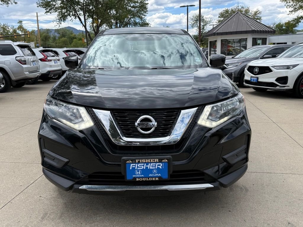 Used 2017 Magnetic Black Nissan S image 9