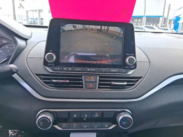 2025 Nissan Altima S - Photo 12