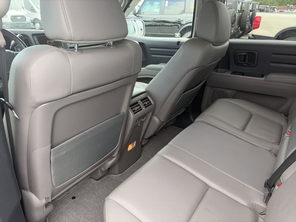 Used 2012 Silver Honda RTL image 30