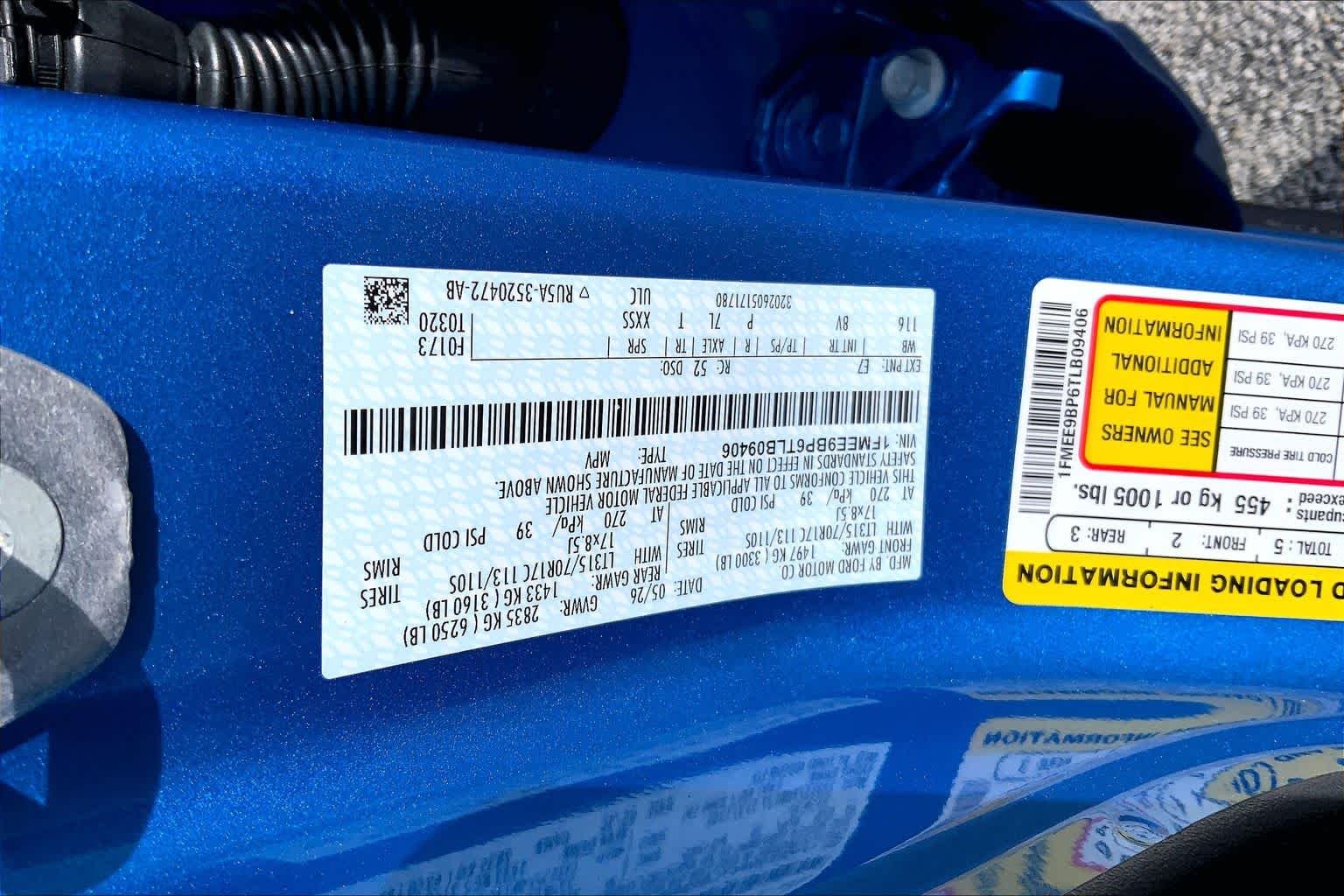 New 2026 Velocity Blue Metallic Ford Badlands® image 18