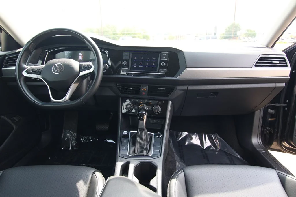 Used 2024  Volkswagen 1.5T SE image 38