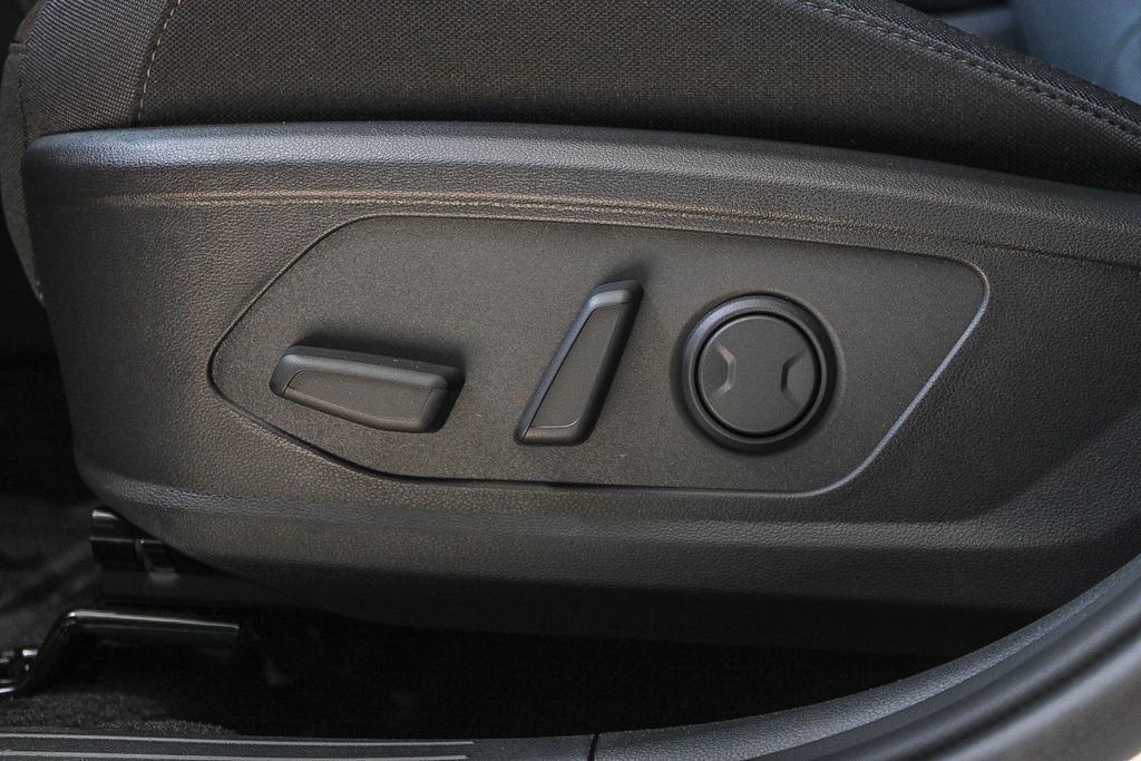 New 2026 White Hyundai SEL image 22
