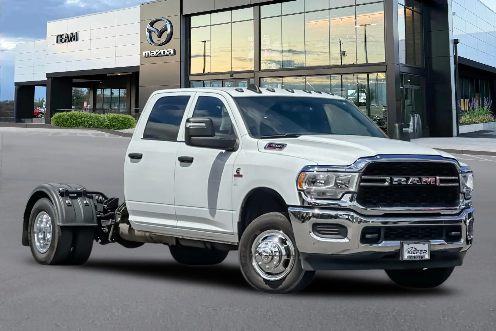 Used 2024 White Ram Tradesman image 2