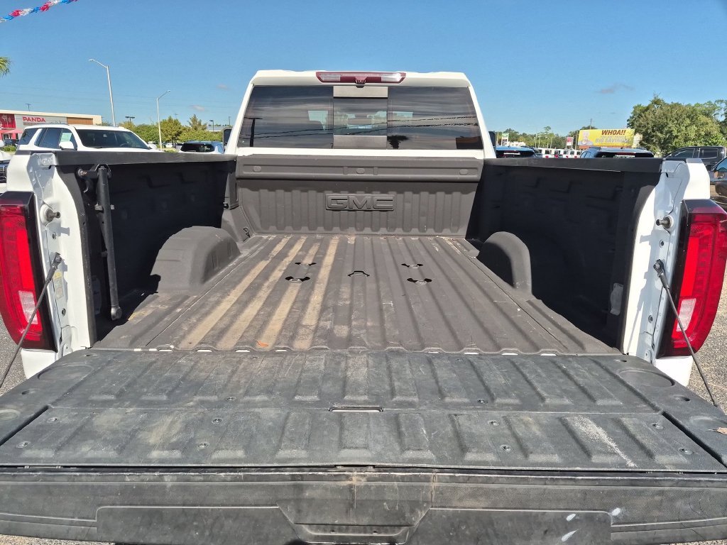 Used 2021 White GMC SLT image 35