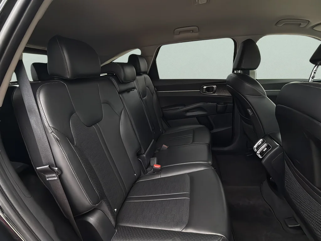 Certified Used 2024 Ebony Black Kia S image 17