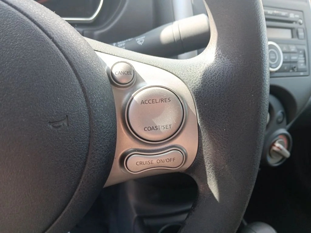 Used 2012 Brilliant Silver Metallic Nissan 1.6 SV image 18