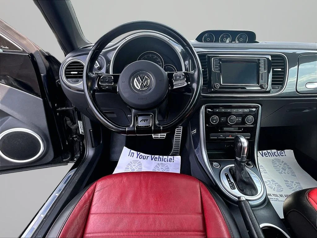 Used 2017 Black Volkswagen 2.0T R-Line image 5