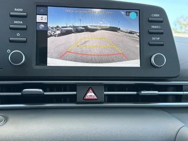 Used 2026 White Hyundai SEL Sport image 18