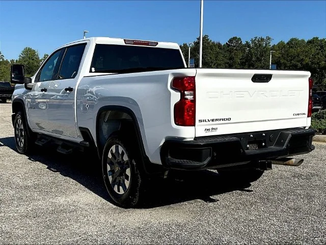 Used 2026 White Chevrolet Custom image 6