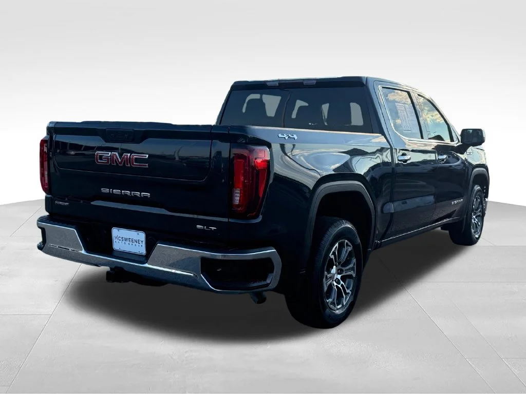 Used 2025 Silver GMC SLT image 28