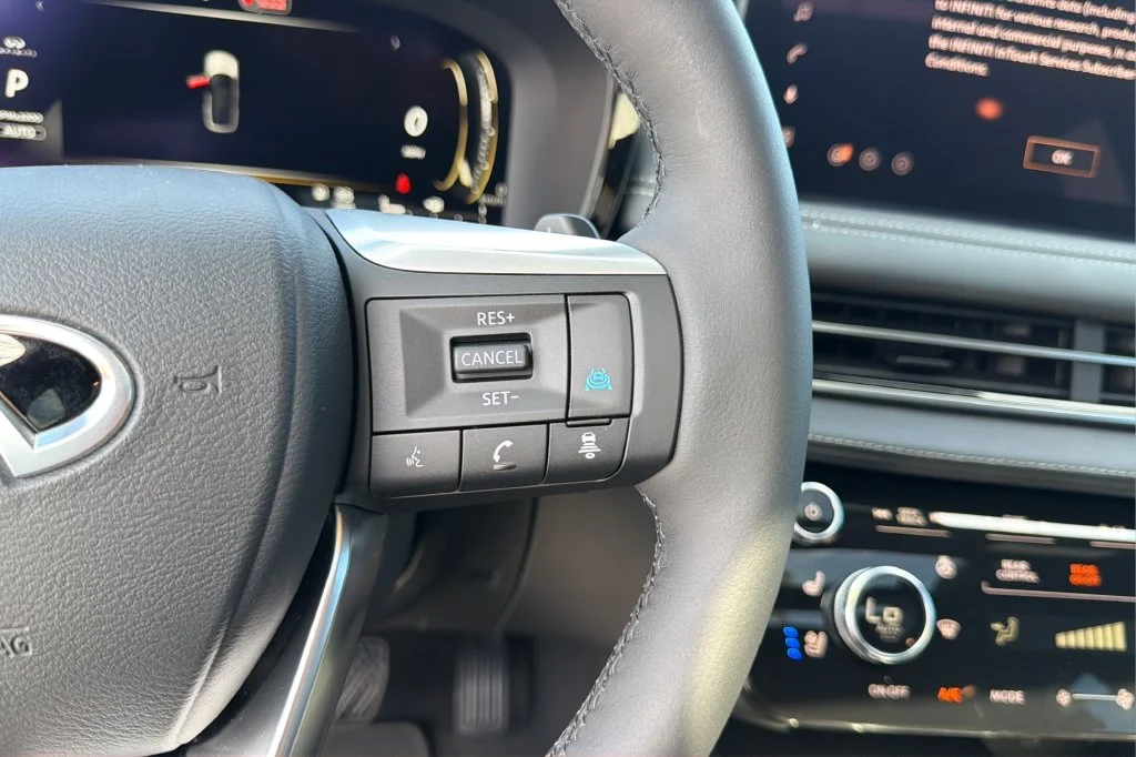 New 2027 HARBOR GRAY INFINITI Sport AWD image 22