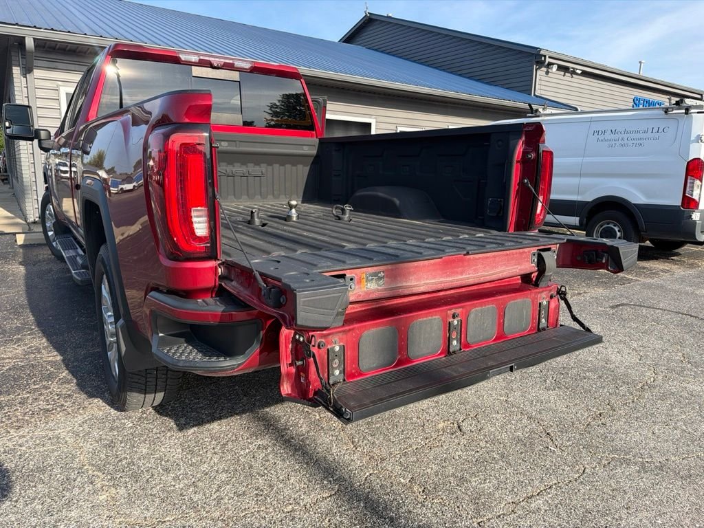 Used 2020 Red GMC Denali image 7