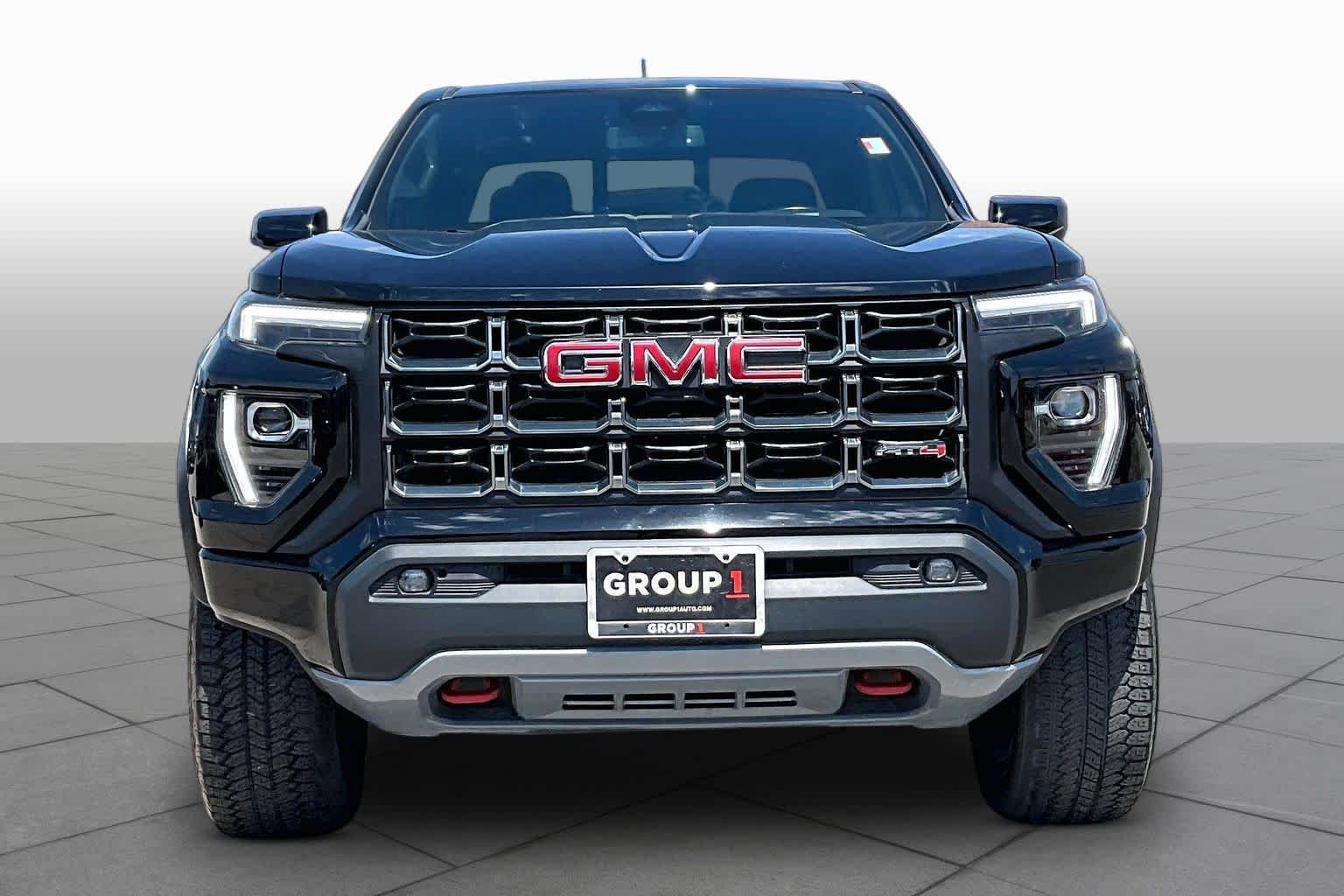 Used 2023 Onyx Black GMC 4WD AT4 image 4