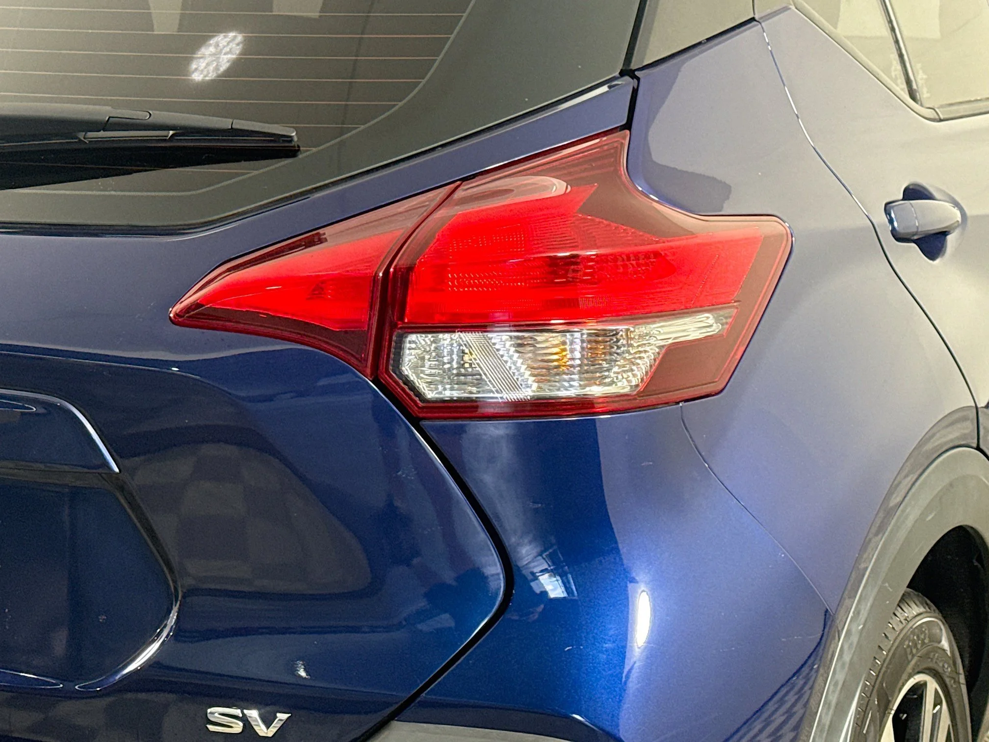 Used 2020 Deep Blue Pearl/Fresh Powder Nissan SV image 30