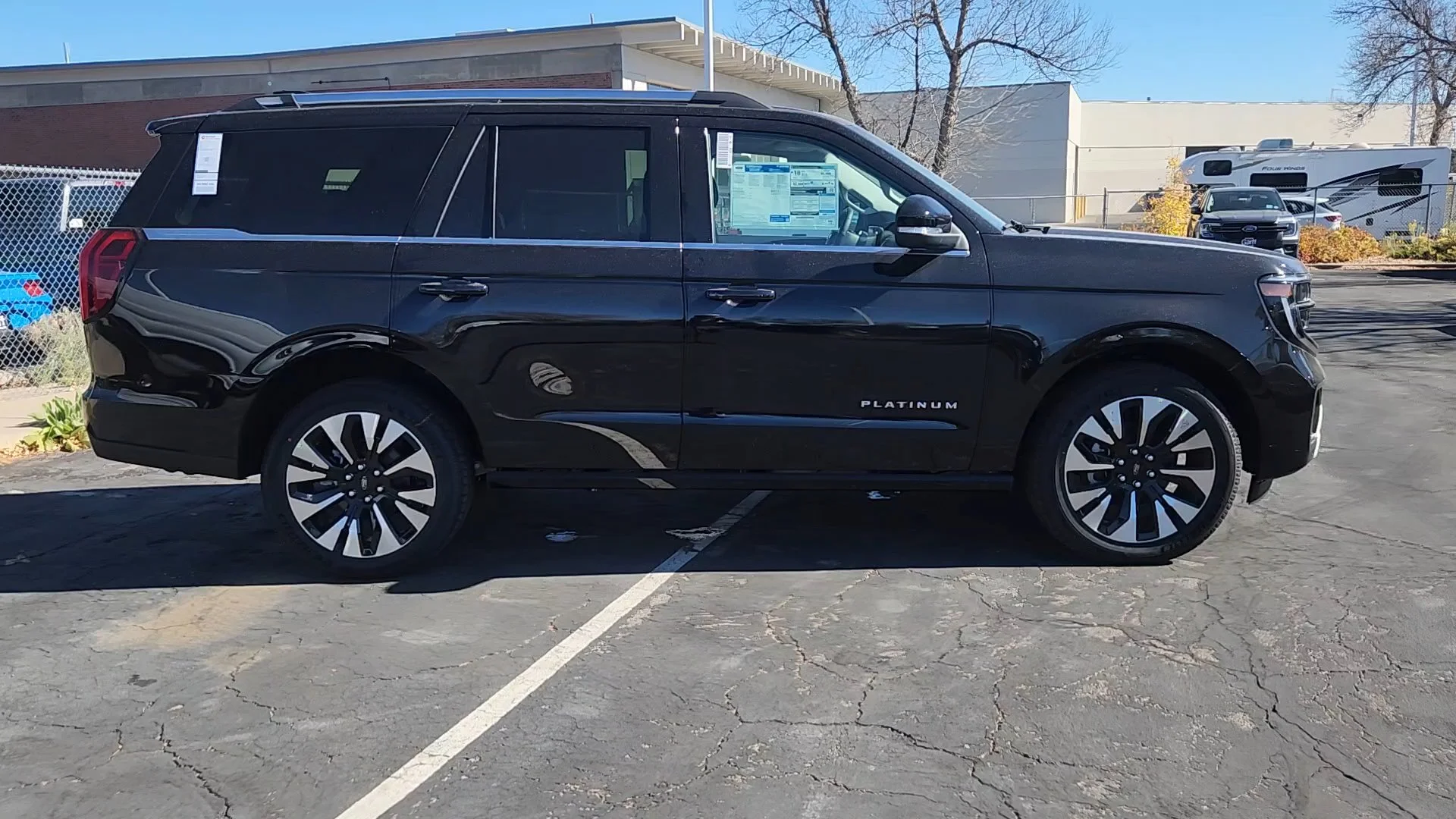 2025 Ford Expedition Platinum - Photo 11