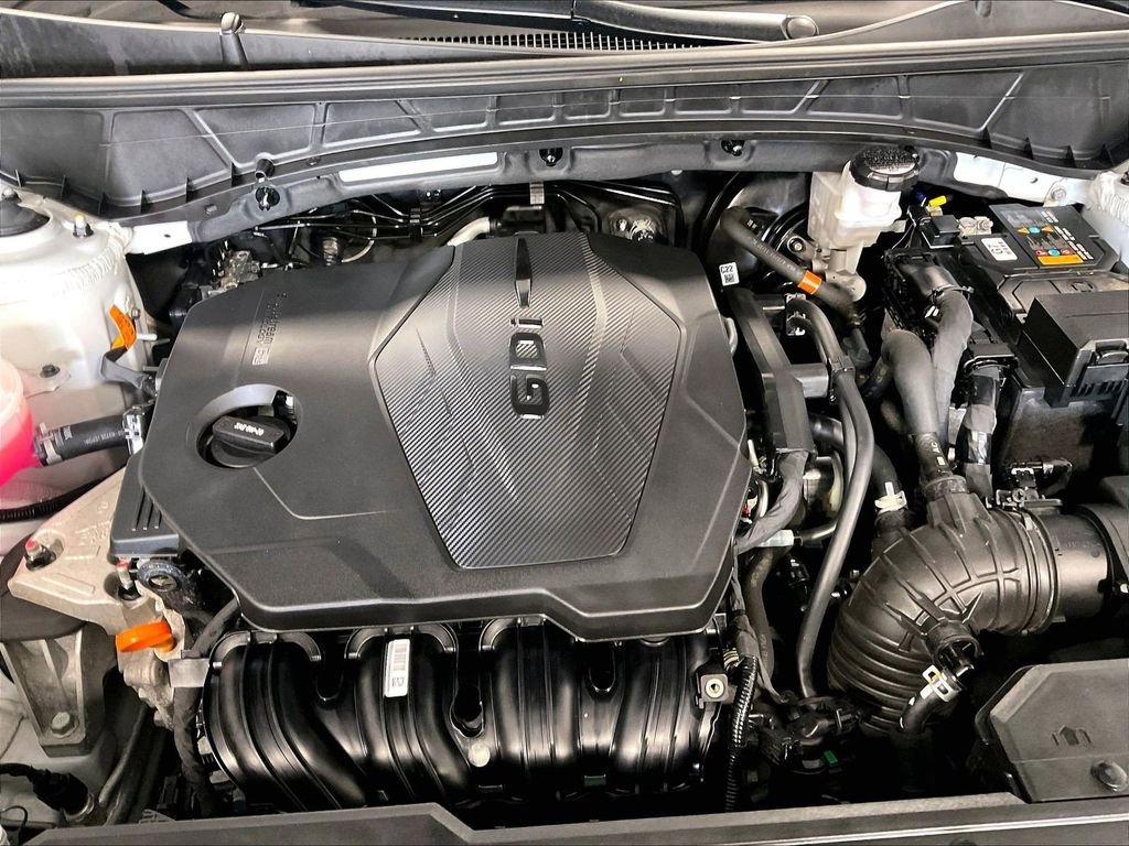 Used 2023 Silver Hyundai SEL image 28
