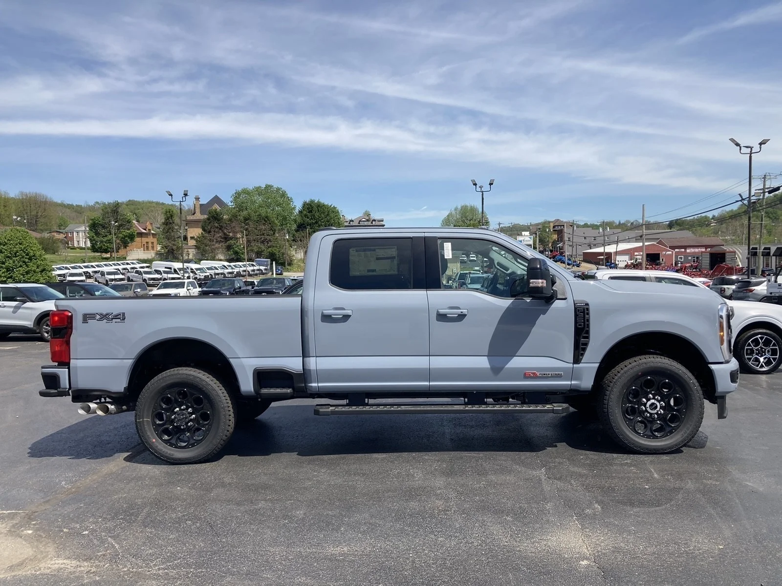 New 2026 Glacier Gray Metallic Tri-Coat Ford F-350® Lariat® image 4