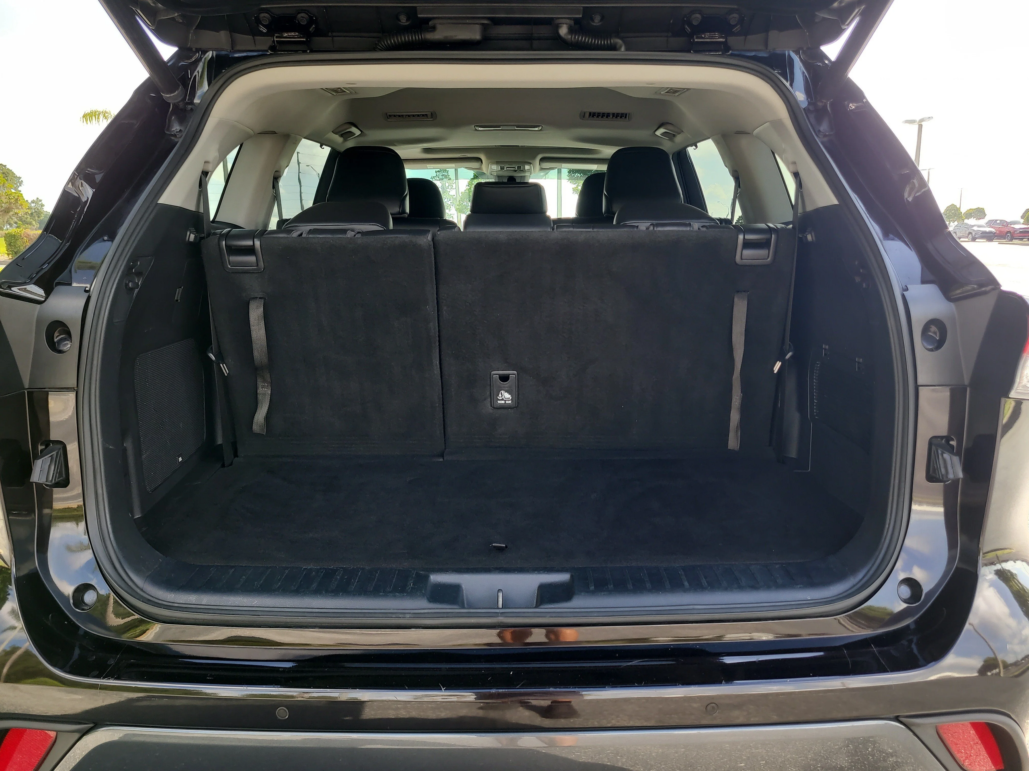 Used 2021 Amber Toyota Limited image 10